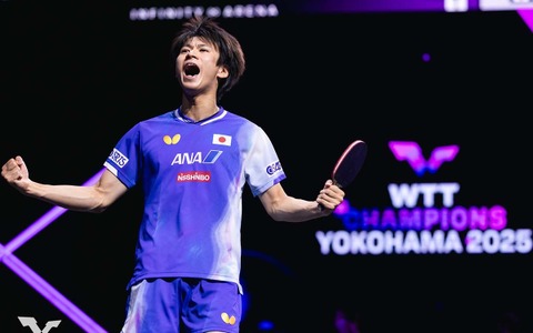 戸上隼輔、23時過ぎの戦い制した“ファイター”が観客へ感謝　4強入りへ世界2位の中国勢に挑む「熱い試合をできたら」【WTTチャンピオンズ横浜】 画像