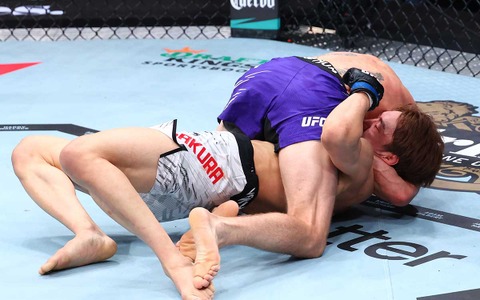 【UFC】朝倉海の2連敗に衝撃走る……「修羅いや、魔境だな」　RIZINファイターらが反応「押してたのにまじか」 画像