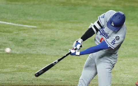 【MLB】大谷翔平、初回先頭打者で強烈“164キロ”二塁打　「5試合連続安打」でチャンスメーク 画像