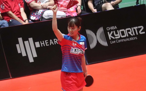 長﨑美柚 、躍進のサウスポーが逆転勝利につなげた“渋さ”　個人契約締結のKA神奈川は「自分を大切にしてくれるチーム」【Tリーグ】 画像