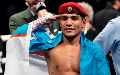 アフマダリエフ、井上尚弥の2度のダウンの“原因”を指摘　完全決着の可能性にも言及「ノックアウトは確実だ」 画像