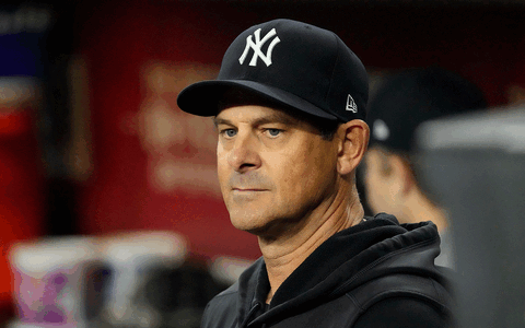 【MLB】ヤンキース、守護神失格の“魔球使い”がまたも炎上……勝利貢献度WARは「－0.3」　ブーン監督がリーグトップ6回目の退場 画像