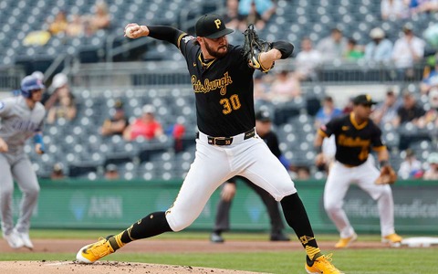 【MLB】怪物スキーンズが10勝目、7球種操り公式絶賛のパフォーマンス「ドジャース打線を圧倒した」　6回無失点8奪三振……大谷翔平から2三振 画像