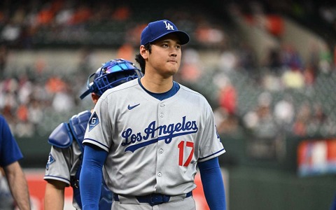 【MLB】大谷翔平、球審の不可解な“ボール判定”に不満露わ　カーブ決まらず……直後に怒りの100マイル「ショウヘイ、アングリー」 画像