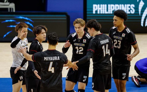 バレー男子日本撃破のトルコは「大番狂わせを演じた」　公式が世界バレー初戦の圧勝劇に驚き　15得点の大砲は「目標は1位通過」 画像