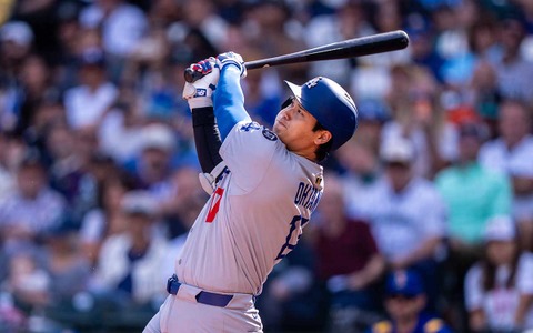 【MLB】自己・球団最多55号を放った大谷翔平、今季成し遂げた“偉業”を公式サイトが称賛「本塁打王よりさらに良い賞を受賞する」 画像