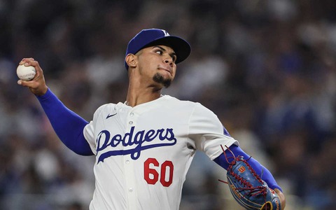 【MLB】PSでもドジャース救援陣が炎上……ファンはロバーツ采配に怒り心頭「間違いの連続だ」「違う方法を試す気はないのか！」 画像