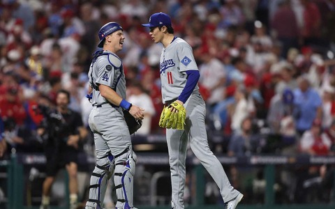 【MLB】“クローザー”佐々木朗希が大谷翔平先発試合を締めた　ド軍がフィリーズに逆転勝ちで地区シリーズ先勝 画像