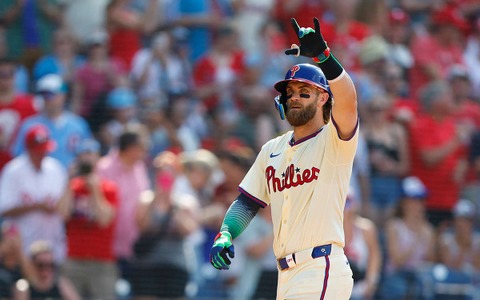 【MLB】ドジャースに連敗、窮地のフィリーズ……ハーパー「まだ終わっていない、何が起こるか分からない」と逆襲予告　シュワーバーも「必ず良くなる」 画像