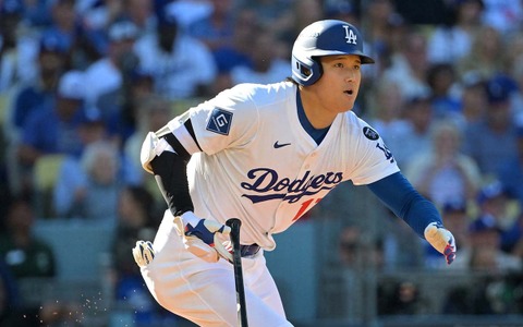 【MLB】リードオフ三塁打の大谷翔平、この一撃が生んだ史上初の記録とは？　「PSの歴史の中で唯一の選手」と米記者 画像