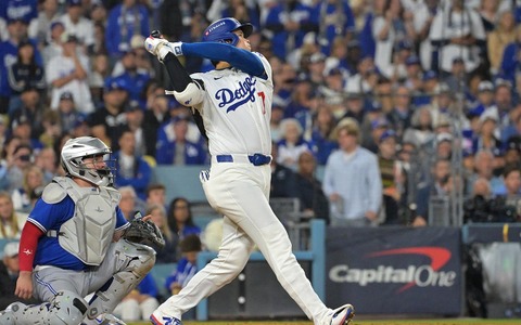 【MLB】明日の大谷翔平、相手先発との対戦成績は？　“ドラ1”右腕攻略の2戦ぶりアーチで王手なるか【10月30日ブルージェイズ戦／WS第5戦】 画像