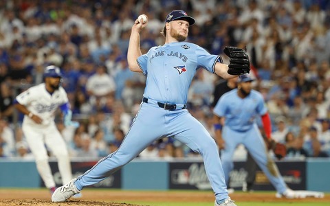 【MLB】公式サイトの“予測”が現実に、WS勝敗を分ける最大の要素「スプリット決戦」　新人右腕イェサベージが12奪三振でドジャースを圧倒 画像