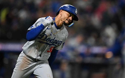 【MLB】崖っぷちドジャース、WS第6戦はスミスの適時打で先制点　“4番”ベッツも貴重な追加点の一打 画像