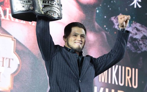 「RIZIN始まって以来」榊原信行CEOが“シェイドゥラエフ人気”に驚嘆　朝倉未来戦決定で大歓声「ファンのハートを掴み出している」 画像