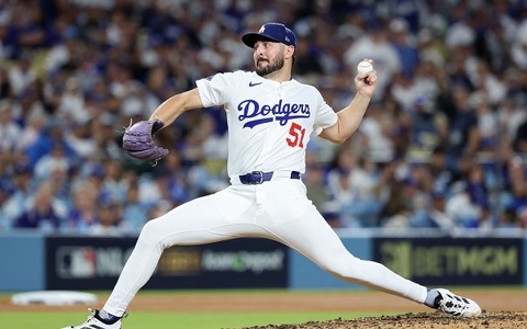 【MLB】ドジャース残留のベシア、夫人のSNSに祈りの声が続々　“家庭の事情”で離脱も……最後の投稿は600万回再生を超える 画像