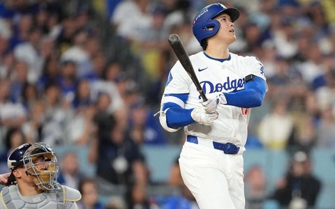【MLB】「史上最高」大谷翔平、2025年の“伝説の瞬間”に選出　「3本塁打＆10奪三振」でWSに導いたNLCS第4戦、公式Xも称賛 画像