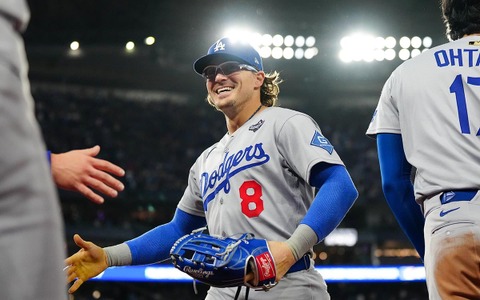 【MLB】“世界一の功労者”キケが左肘手術を公表「心が痛む」　ド軍との再契約の行方は？　地元メディアは攻守の奮闘に高評価 画像