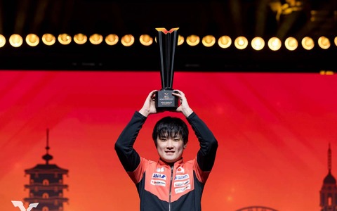 張本智和、悲願のチャンピオンズ初Vで世界4位に浮上　WTTが称賛「エンターテイナーでチャンピオン」　2026年の再戴冠にも期待「再び世界で輝く」 画像