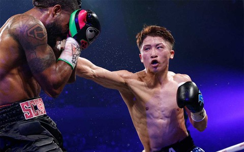 井上尚弥、“鋭い眼光”でバンテージ巻き6度目防衛戦に向け闘志……この後、中谷潤人の転向後初戦にも要注目 画像