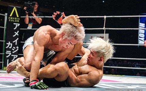 【RIZIN】朝倉未来の門下生・ヒロヤ、神龍誠との“15分間”に渡るハイレベルMMAの攻防で敗れる 画像