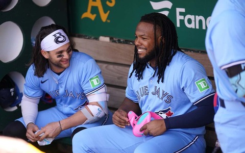 【MLB】「寂しいが、友情は永遠に続く」ゲレーロJr.が盟友ビシェットに惜別メッセージ　争奪戦は“メッツ移籍”で決着 画像