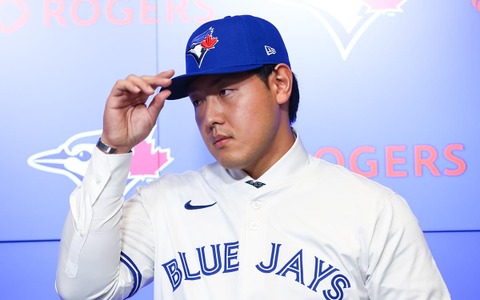 【MLB】岡本和真、主砲ゲレーロJr.らと強力タッグ形成に期待　指揮官は「三塁レギュラー起用」明言も、守備力＆万能性武器にチーム救うか 画像