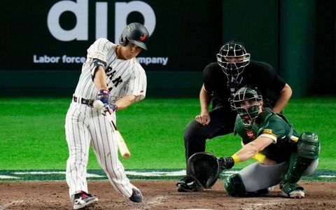 【WBC2026】“逆転決勝2ラン”吉田正尚、留まらぬ快進撃が「歴代3位」の打点記録樹立　米記者が称賛「わずか2大会出場で……」 画像