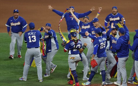 【WBC2026】ベネズエラの快進撃が止まらない、侍ジャパンに続いて躍進のイタリアを撃破　“終盤の逆転劇”でアメリカと初の決勝戦へ 画像
