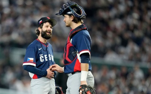 【WBC2026】チェコ代表引退の右腕サトリア、東京ドームでの“最終登板”を回顧「巨大なスタンドからの拍手喝采、本当に最高だったよ」 画像