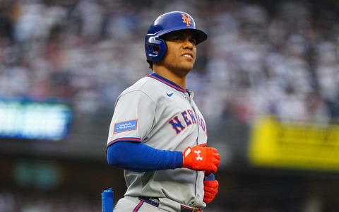 【MLB】メッツに衝撃、主砲ソトが走塁中に“右ふくらはぎ負傷”で途中交代　軽快に二塁ベースを回るも……顔をしかめて減速 画像