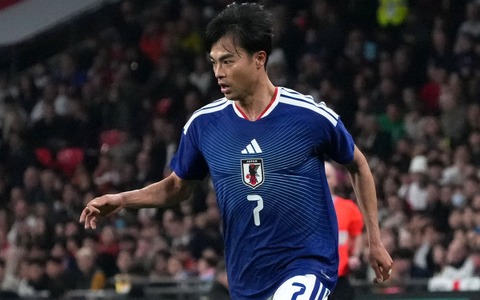 「W杯期間中の復帰は難しい」三笘薫を選外……森保監督が決断理由を明かす　「本人が一番痛い、つらい」と思いやる 画像