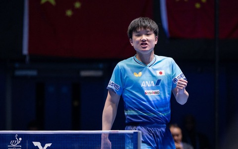 張本智和、中国強豪に見せた“神ラリー”をWTTが2位に選出「なんというショット！」　銀奪取に導いたエースの技術に脚光【世界卓球2026】 画像