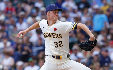 【MLB】異次元の剛腕、ブルワーズの24歳ミジオロウスキーが投げた「全96球中57球が100マイル超え」　CY賞レースで大谷翔平最大のライバルか 画像