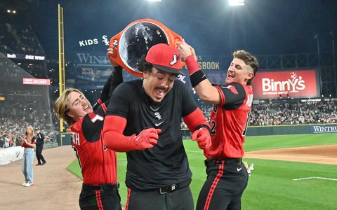 【MLB】シカゴを震撼させる村上宗隆と並ぶ“二つの砲台”　覚醒気配漂うモンゴメリー＆バルガスが打線けん引、本塁打数メジャーTOP5入りの破壊力 画像