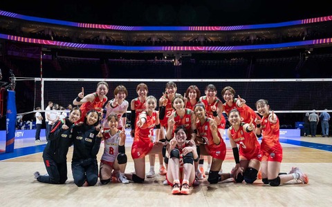 バレー女子日本代表、フランス相手の逆転白星は「素晴らしい開幕戦」　最多18得点の佐藤淑乃を仏紙が称賛「サトウが試合を支配」 画像