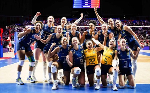 バレー女子日本代表を撃破のブラジルは「プレッシャーを跳ねのけて勝利」　公式メディアは勝負を分けたブロック力を称賛【VNL2026】 画像