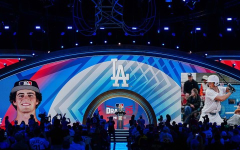 【MLB】「よく残っていたな」ドジャース1巡目指名は“掘り出し物”の18歳……背景に「レッドソックスの不可解な判断」と米メディア 画像