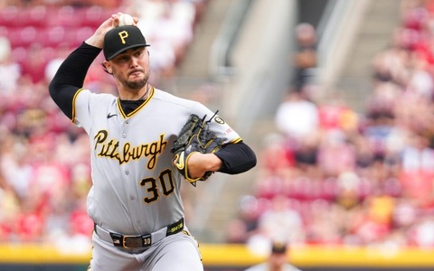 【MLB】「スランプに陥っている」11敗目を喫したCY賞右腕スキーンズ……投球分析家“ピッチングニンジャ”が指摘した不調の原因は？ 画像