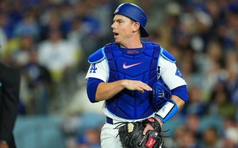 【MLB】ドジャース正捕手スミスが2カ月ぶりのライブBP、PSでの復帰へ向けて前進　ロバーツ監督「彼の存在は極めて重要」 画像