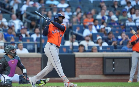 【MLB】「依然として最有力」14年ぶりの三冠王誕生の可能性　アルバレスが驚異の“9部門首位”、公式は偉業を阻むライバルたちに言及 画像