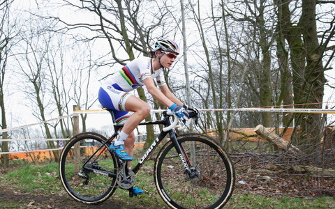 マリアンヌ・フォスがシクロクロスのオランダ選手権で5連覇 画像