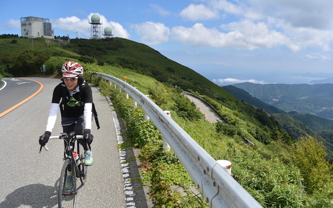 スルガ銀行のサイクルステーションを拠点に元五輪代表らと大観山ヒルクライムしよう 画像