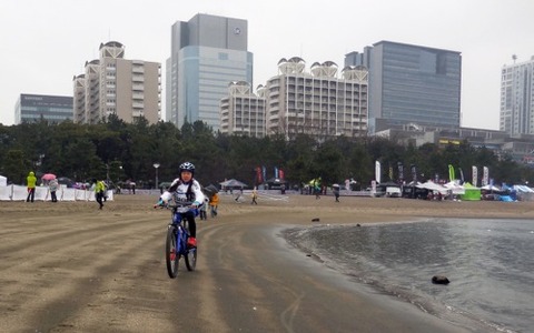 子供のための自転車学校がお台場海浜公園で開催される 画像