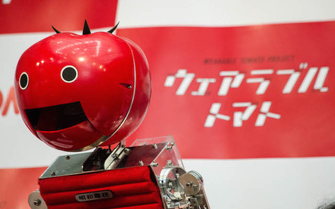 【東京マラソン15】カゴメが衝撃のデバイス「ウェアラブルトマト」を発表…明和電気とコラボ 画像