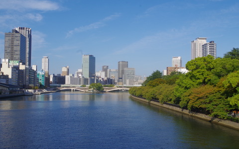 大阪のど真ん中で泳いで、走る！「水都大阪アクアスロン大阪城大会」5月10日開催 画像