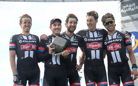 【自転車ロード】パリ~ルーベ、北のクラシック新世代のデゲンコルブ「スキル・シマノ移籍は最高の決断だった」 画像