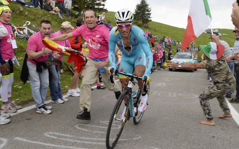 【自転車ロード】ジロ・デル・トレンティーノ15第4ステージ、ティラロンゴがライセンスを守ったアスタナに勝利をもたらす 画像