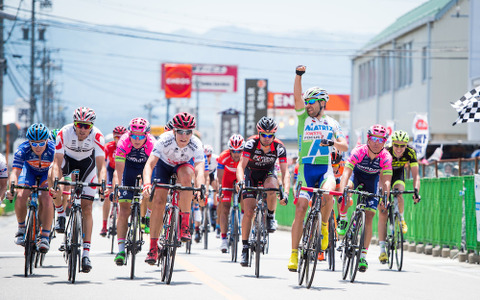 【自転車ロード】ツアー・オブ・ジャパン第3S、マトリックスのプラデスが制す…総合首位はドラパックのフェランに 画像