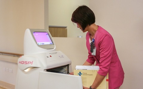 パナソニックの自律搬送ロボット「HOSPI」…シンガポールの総合病院に導入 画像