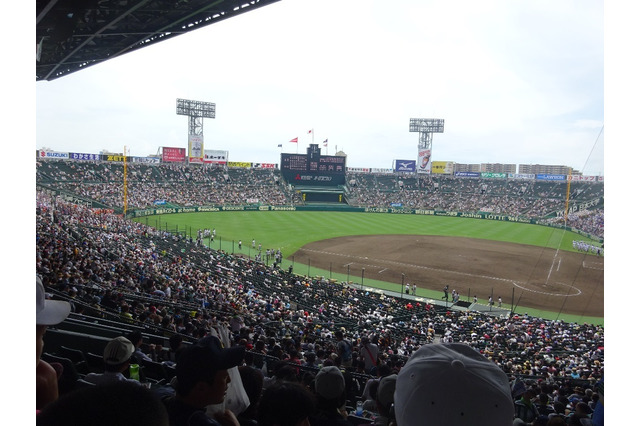 【高校野球】鳥羽が2試合連続の14安打で津商を下す、15年ぶりのベスト16進出 画像